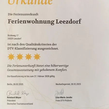 Ferienwohnung Leezdorf Apartmán *